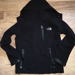 Women’s North Face Jacket - L